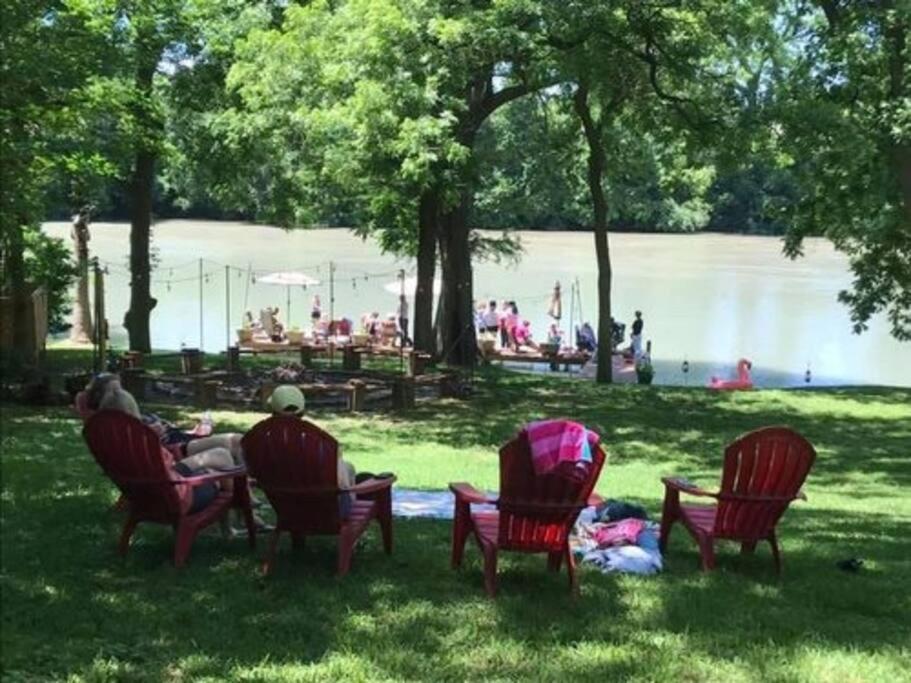 The River Haven - Sleeps 32 - On Guadalupe River Seguin Buitenkant foto