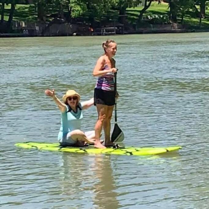 The River Haven - Sleeps 32 - On Guadalupe River Seguin Buitenkant foto